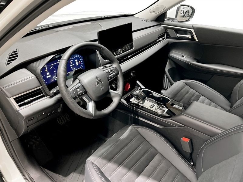 Mitsubishi Outlander bild 6