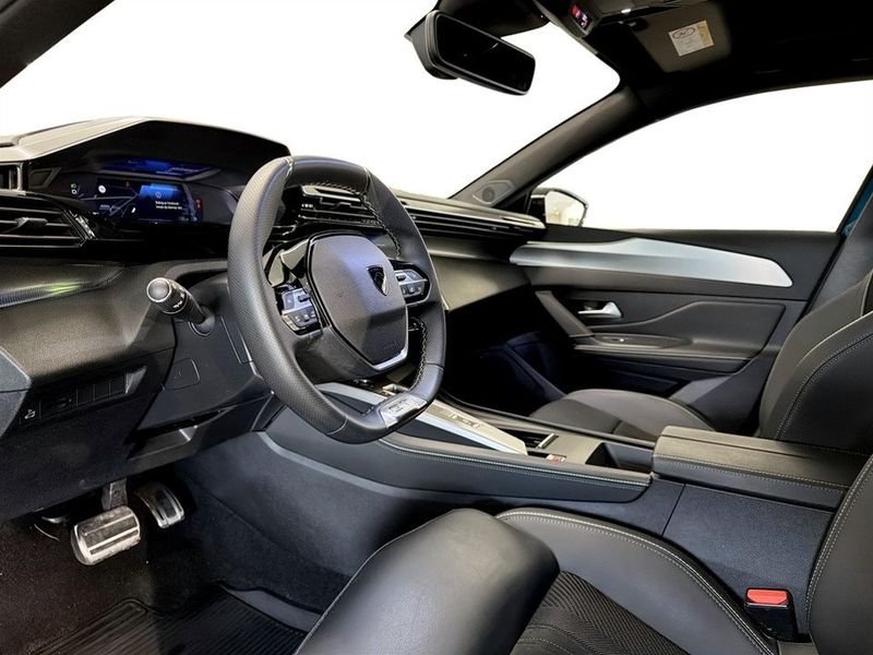 Peugeot 408 bild 6