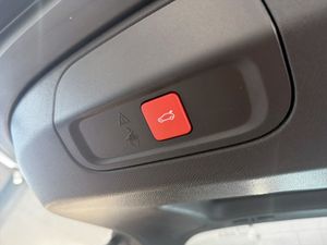Peugeot 408 bild 17