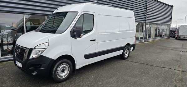 Nissan Interstar Skåpbil 3.5 t 2.3 dCi 150hk L2H2 - 2023