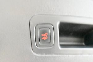 Tesla Model S bild 11