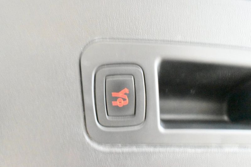 Tesla Model S bild 11