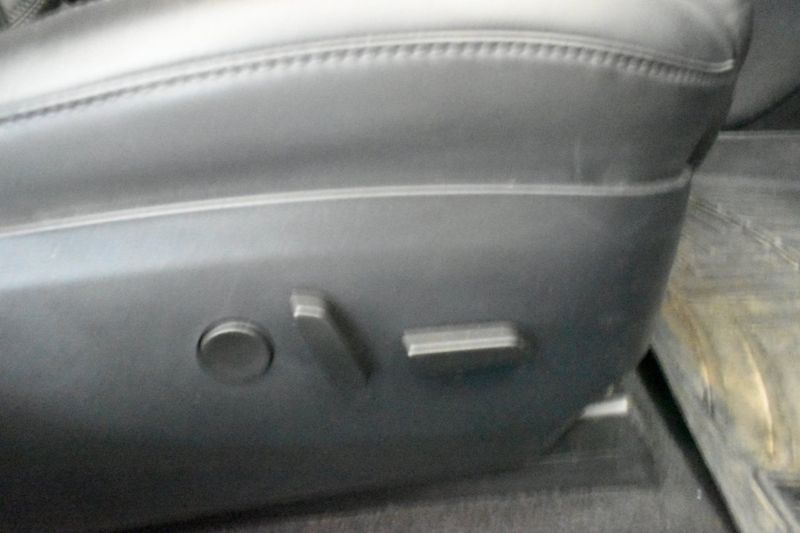 Tesla Model S bild 8