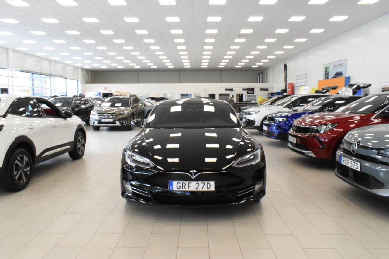 Tesla Model S