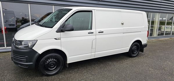 Volkswagen Transporter T30 2.0 TDI Lång Aut 150hk dubbla skjutdörrar - 2017