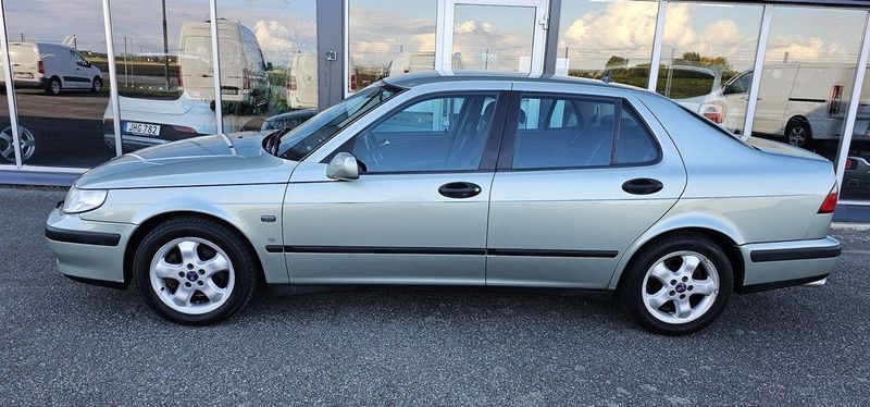 Saab 9-5 bild 2