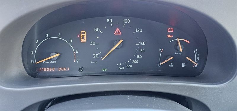 Saab 9-5 bild 10
