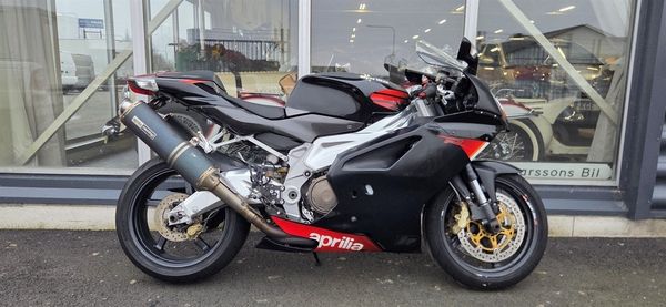 Aprilia RSV 1000 R 139hk - 2004