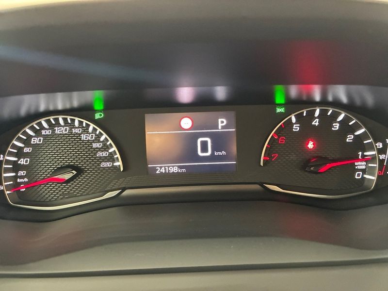 Peugeot 208 bild 12