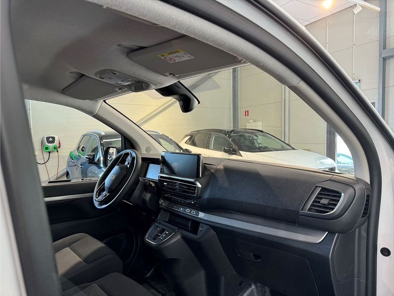 Peugeot e-Expert bild 3