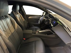 Peugeot 408 bild 12