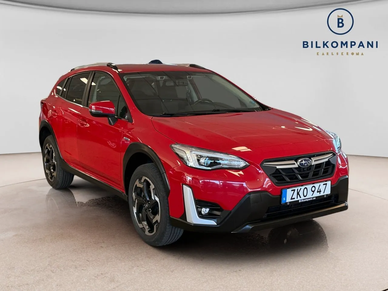 Vehicle image 6