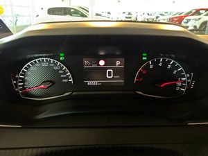 Peugeot 208 bild 13