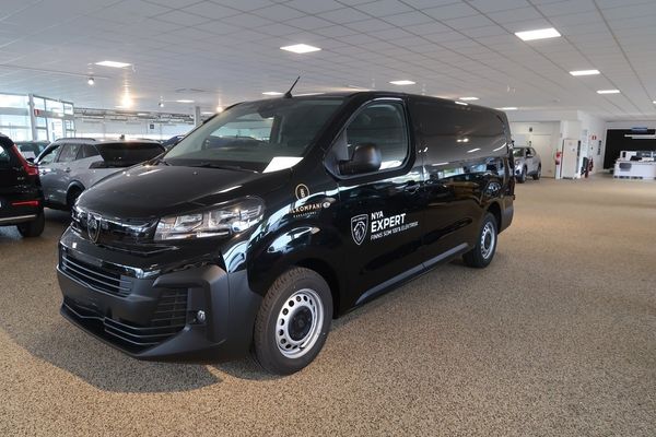 Peugeot Expert L3 150hk Webasto med fjärrkontroll Dragkrok - 2025