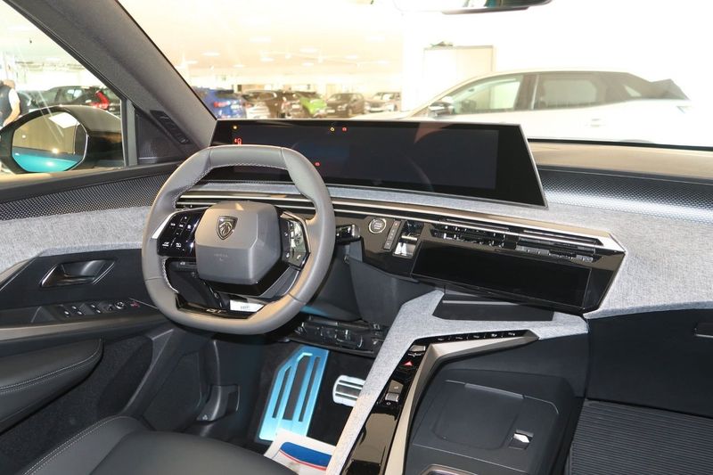 Peugeot e-3008 bild 7
