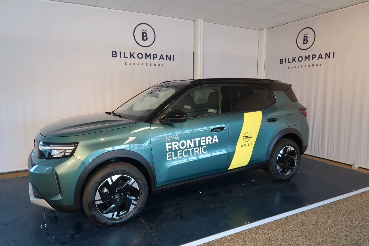 Vehicle image 1
