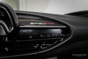 Ferrari SF90 bild 11