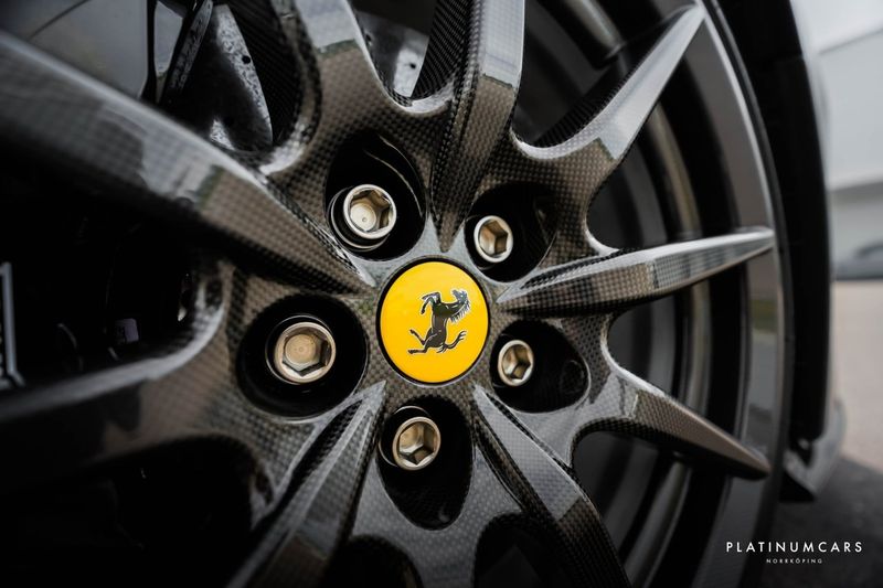 Ferrari SF90 bild 27