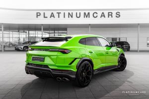 Lamborghini Urus bild 2