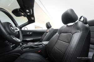 Ford Mustang bild 8