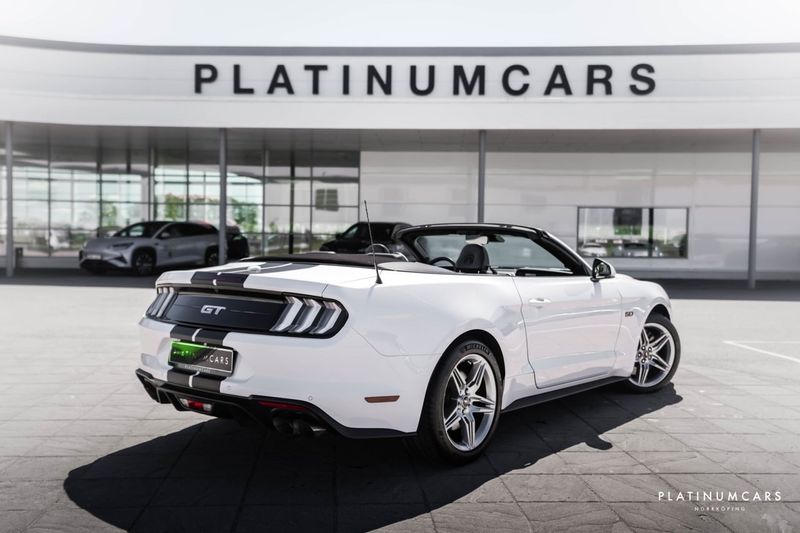 Ford Mustang bild 2