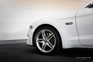 Ford Mustang bild 18
