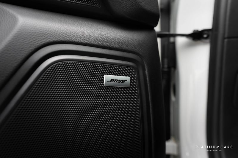 Porsche Macan bild 13