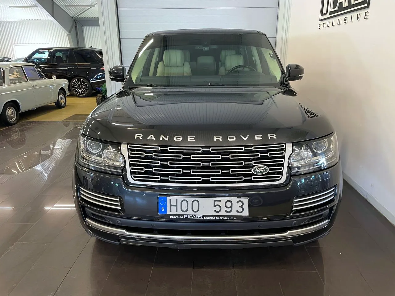 Vehicle image 6