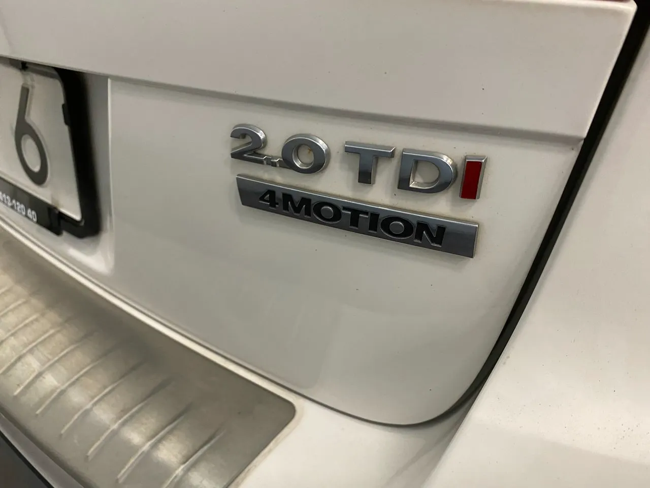 Vehicle image 21