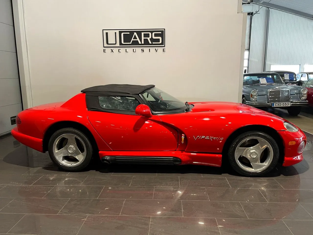 Vehicle image 22