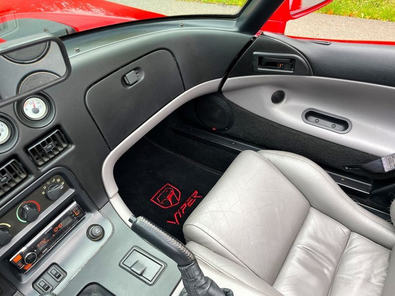 Dodge Viper bild 17