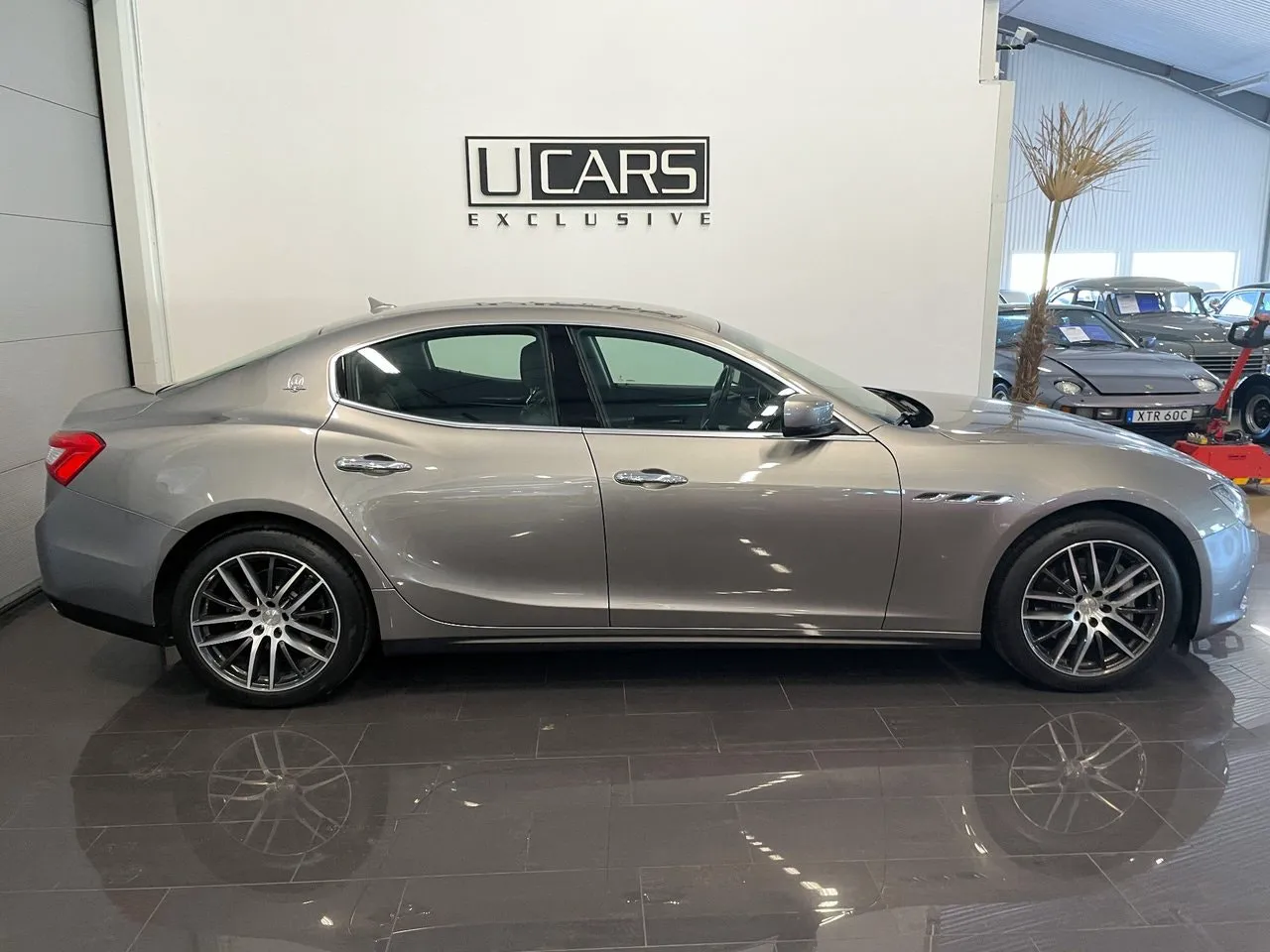 Vehicle image 1