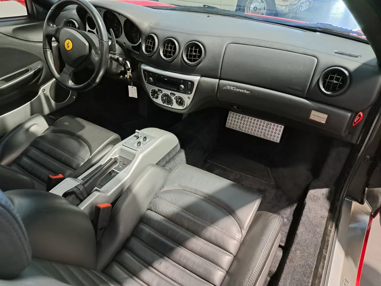 Vehicle image 18