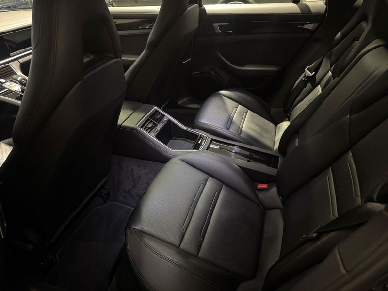 Porsche Panamera bild 17