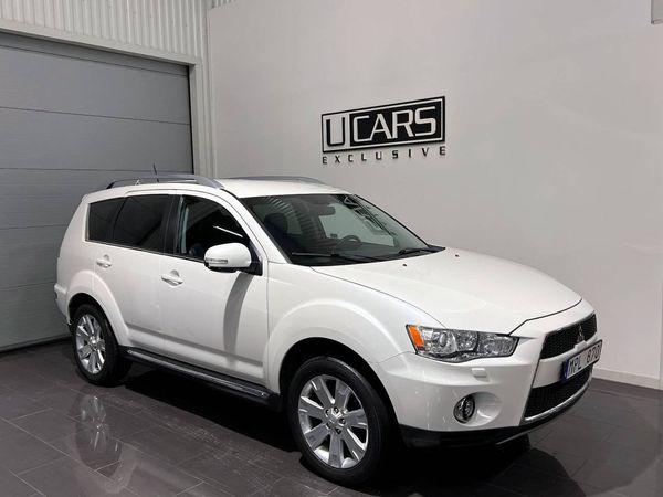 Mitsubishi Outlander 2.4 E85 4WD CVT 7-sits 170hk - 2010
