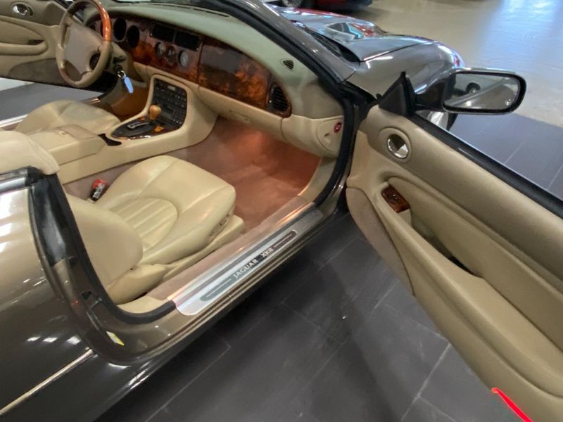 Jaguar XK bild 18