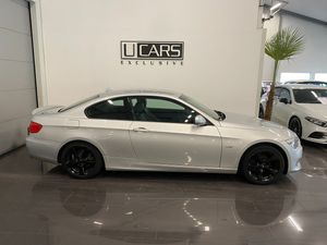 BMW 320 bild 2