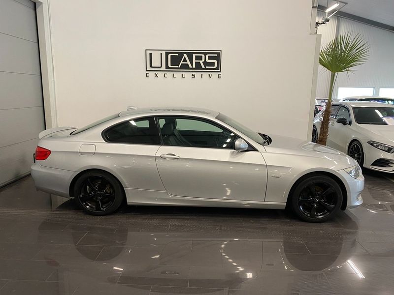 BMW 320 bild 2