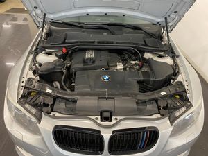 BMW 320 bild 18