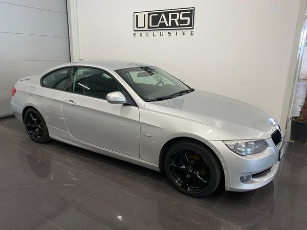BMW 320 i Coupé Comfort, Dynamic (E92 Lci) - 2012