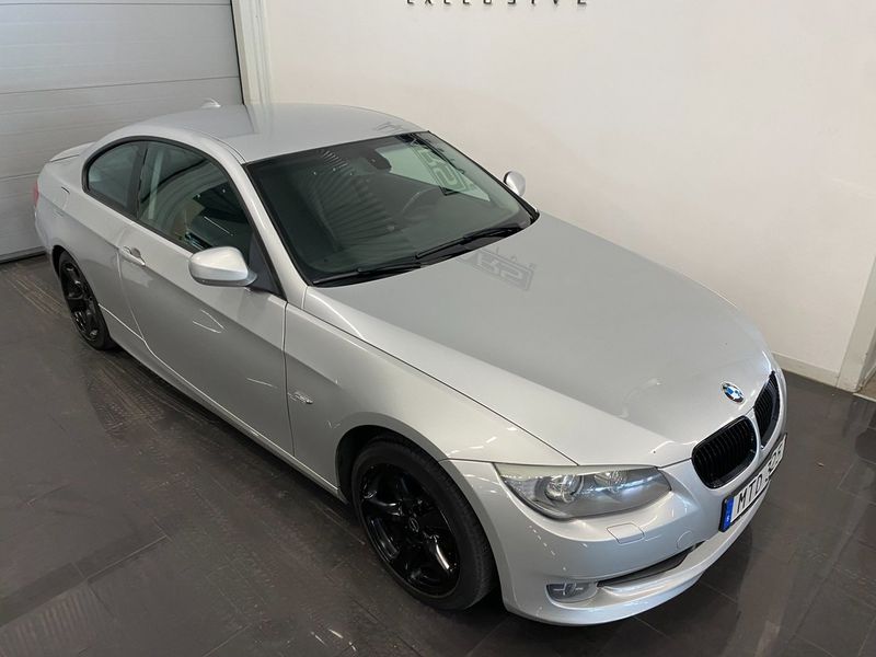 BMW 320 bild 9