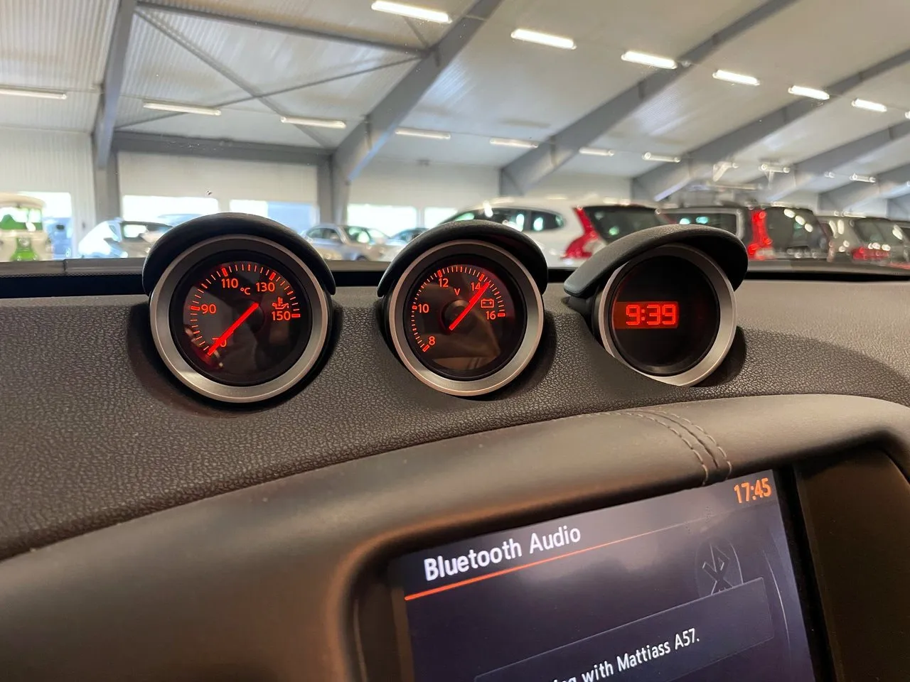 Vehicle image 12