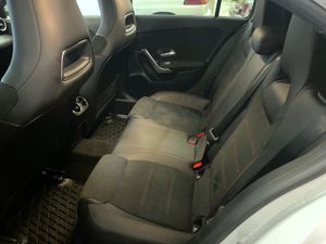 Mercedes A200 bild 14