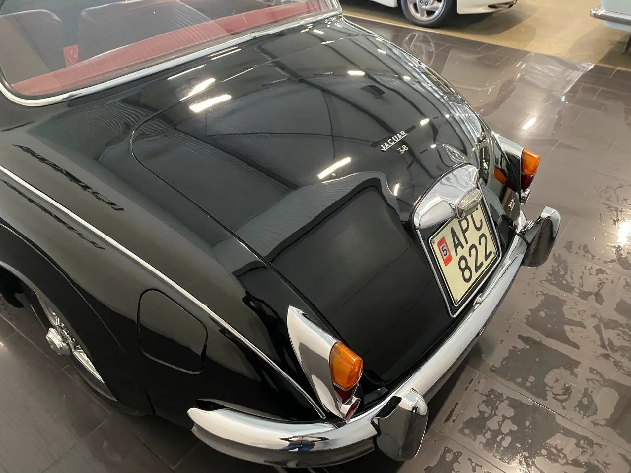 Vehicle image 31