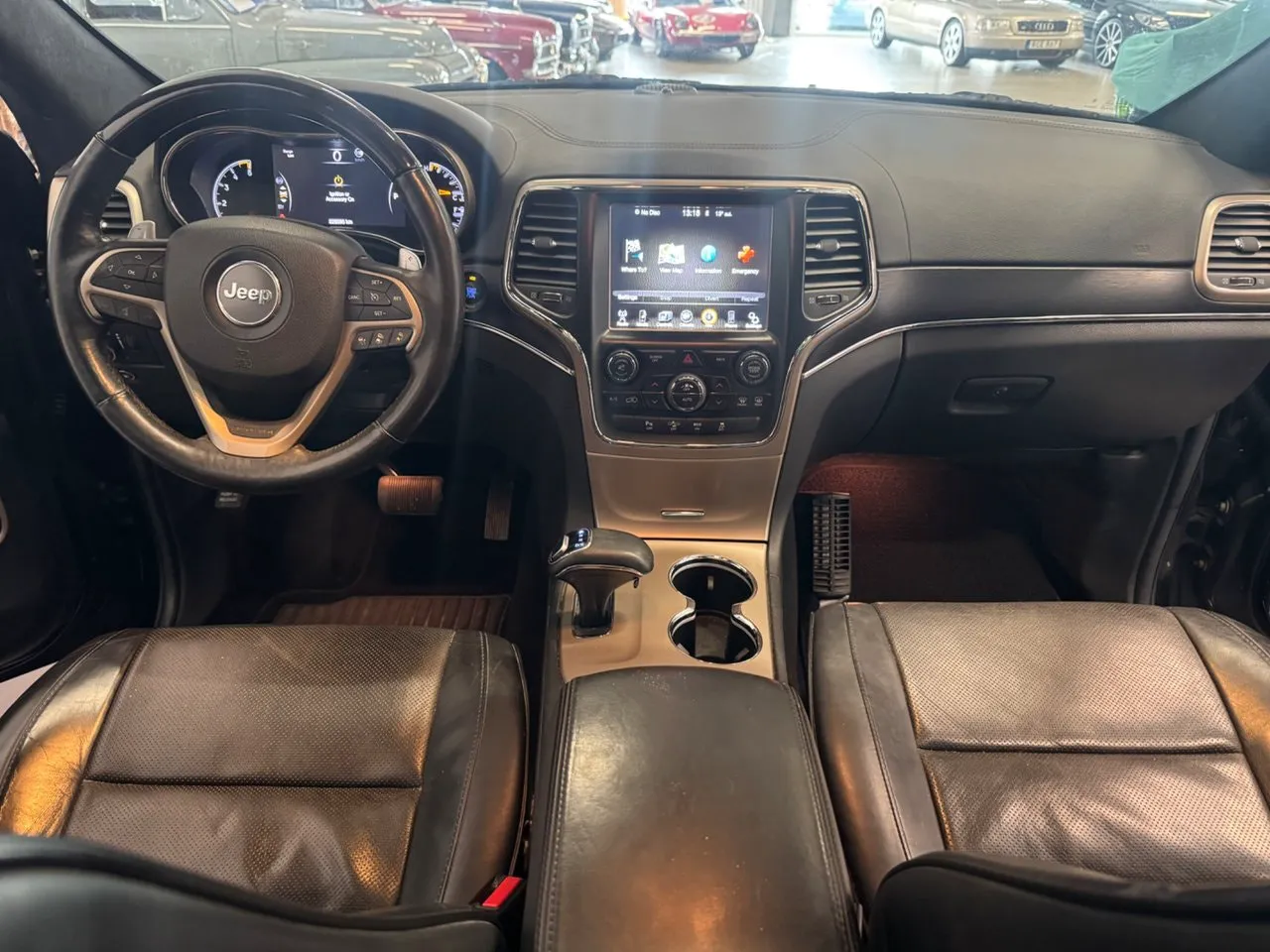 Vehicle image 6