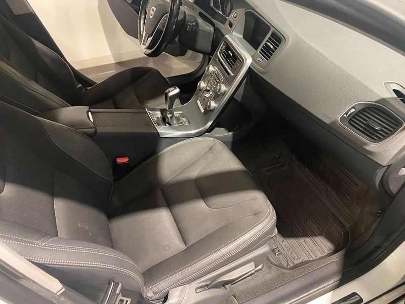 Volvo V60 bild 15