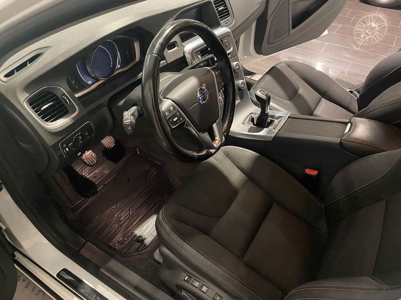 Volvo V60 bild 12