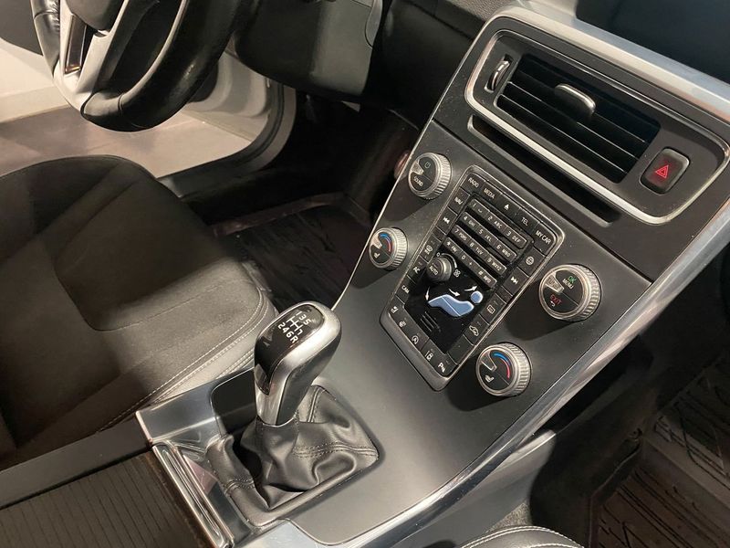 Volvo V60 bild 16