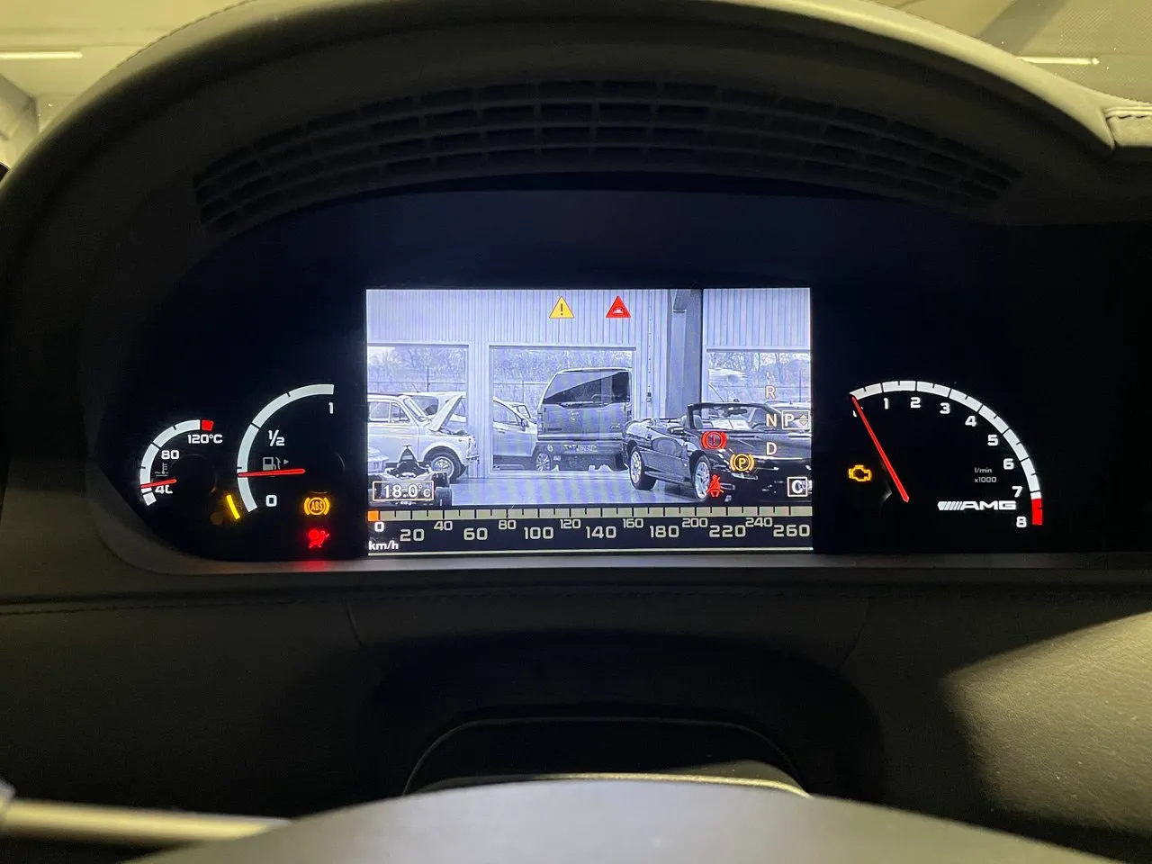 Vehicle image 30