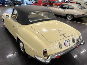 Mercedes 190 bild 6